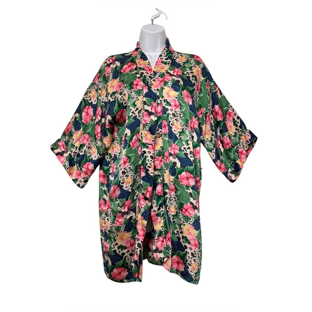VTG Victoria's Secret 100% Silk Kimono Robe Floral Animal Print No Belt One Size